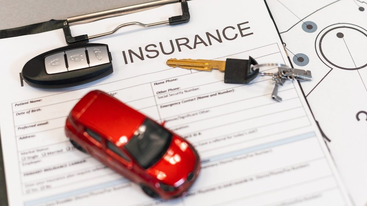 Motoring experts share five tips to cut costs on car insurance - Diamond  Advanced Motorists